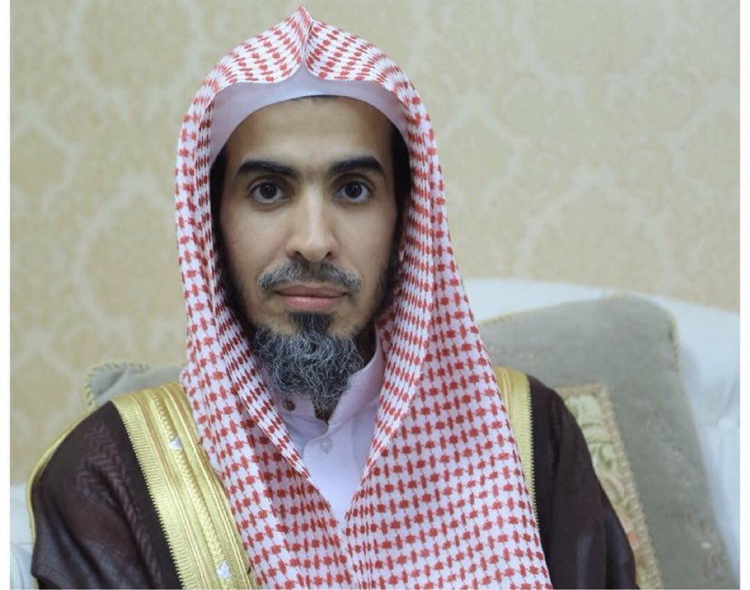 Traditional Islamic scholarly attire